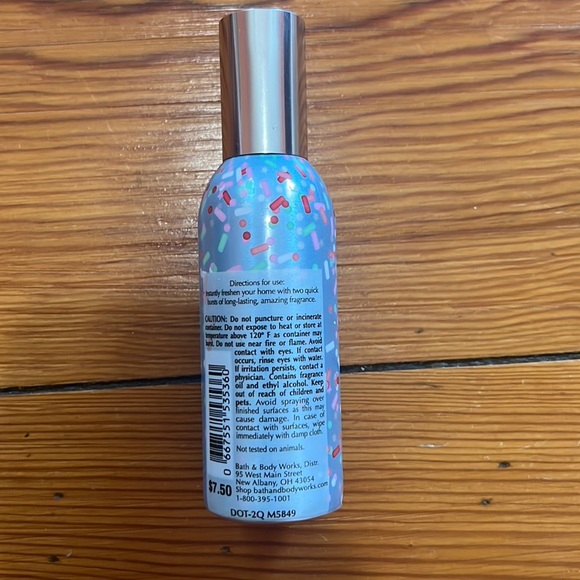 NEW lotions & room spray bundle - Picture 4 of 4